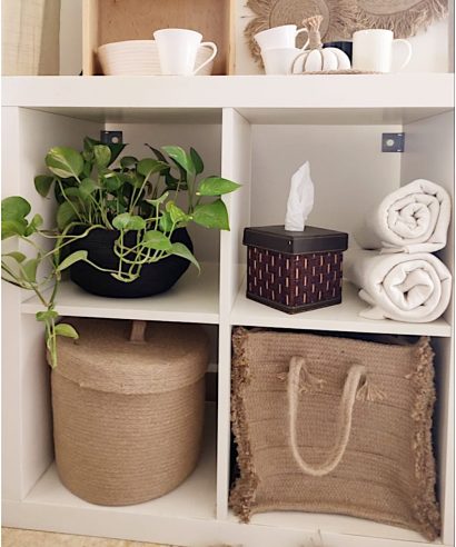 cube-jute-basket-in-display-